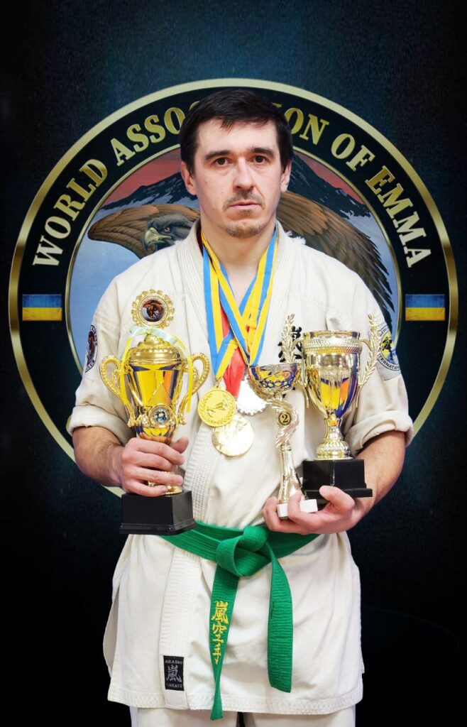 Огневий ОлегБагаторазовий чемпіон та призер Міжнародних турнірів з Араши-Карате